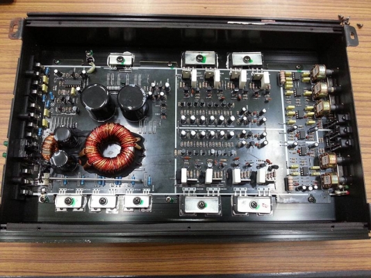 แอมป์ 4 แชลแนล Dz 719.4