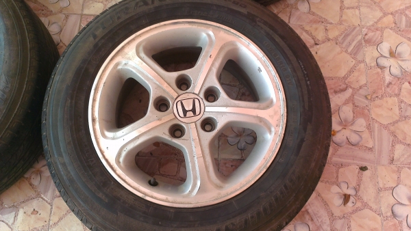 ขายล้อแม็กพร้อมยาง Hoda Civic FD