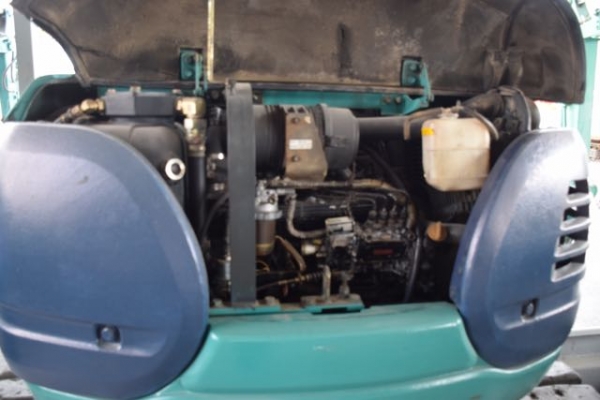 ขายรถแบคโฮ Komatsu PC40R-8 สภาพสวยมาก สนใจติดต่อ 0818617480/line ID: Prechakong