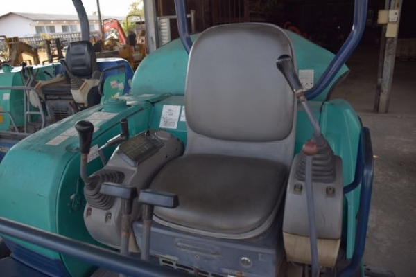 ขายรถแบคโฮ Komatsu PC40R-8 สภาพสวยมาก สนใจติดต่อ 0818617480/line ID: Prechakong