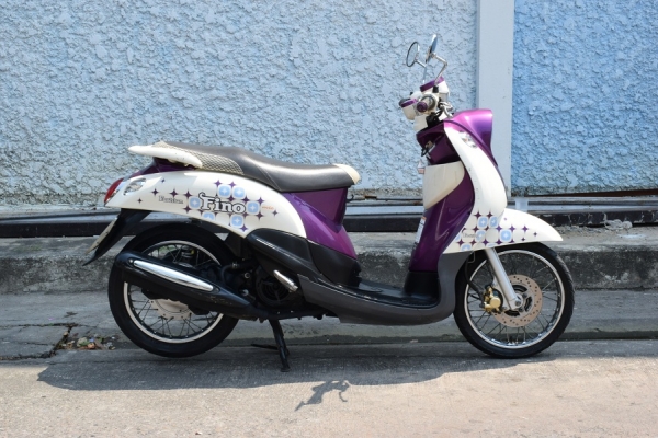 Fino 2012 รถบ้านแท้ เล่มทะเบียนชุดโอนภาษีพรบครบ ทะเบียนสวย