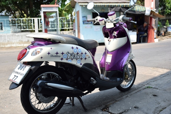 Fino 2012 รถบ้านแท้ เล่มทะเบียนชุดโอนภาษีพรบครบ ทะเบียนสวย