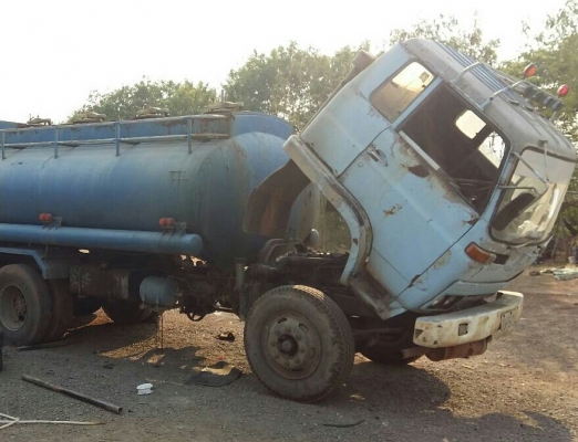 สิบล้อ1เพา อีซูชุ JCM165พ.เวอร์ ทิฟฟี ช่วงล่างใญ่-ไอ้หลง บรรทุกถังน้ำ 16,00ลิต อุปกรณ์ปั้มครบ พร้อมใช้งาน ทะเบียนพร้อมโอน