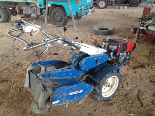 ขายรถพรวนดิน ISEKI  เครื่องยนต์ดีเซล ประหยัดน้ำมันสุดๆสภาพพร้อมใช้