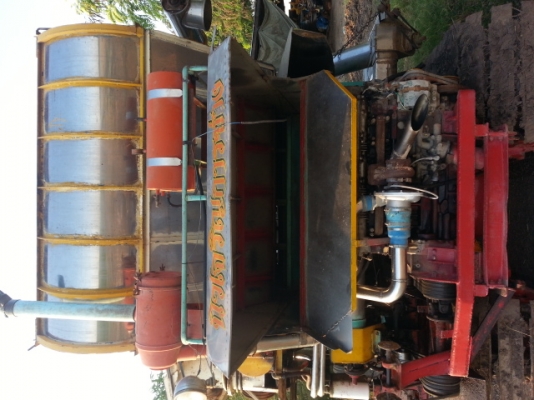 ขายด่วนรถเกี่ยวข้าว