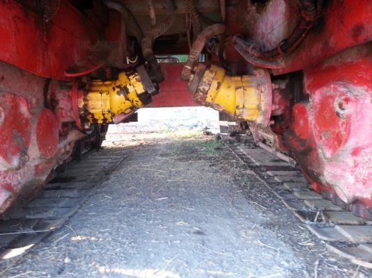 ขายด่วนรถเกี่ยวข้าว