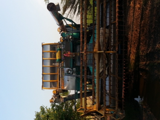 ขายด่วนรถเกี่ยวข้าว