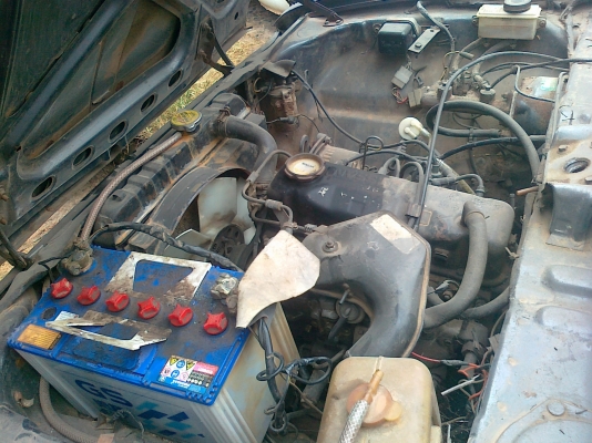 ขายมาสด้า5ขอเครื่องa12ราคา25,000.- ขายมาสด้า5ขอเครื่องa12ราคา25,000.-