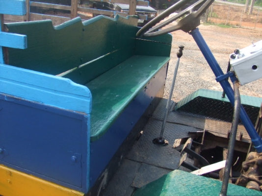 ขายอีแต๋น  พร้อมเครื่อง ยันม่าร์  10 แรง  จ้าวพลัง  ครับ