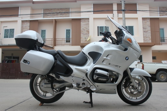 ขายBMW R1150RT ปี03 ทะเบียน พร้อมโอน กระเป๋า3ใบ.ABS.ชิวไฟฟ้าใช้งานได้ปกติ