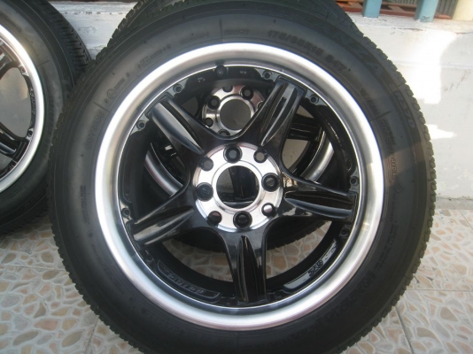 ขายล้อแม็ก Toyota Vigo 15"x7" 6รู139 et 30 ล้อทำสีมาใหม่ครับ ไม่มีคด ไม่มีดุ้งสภาพสวยมากๆๆครับ (081-3747940) big c คลองสาม คลองหลวง ปทุมธานี พร้อมน๊อตล้อเดิม 24 ตัว