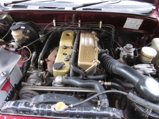 Isuzu TFR 93 มังกรทอง 2500 90 Hp สีสด ๆ สวยๆ บางทั้งคันพร้อมใช้งาน