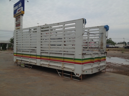 ขายกระบะคอกสูง ยาว 6.6 เมตร สูง 2.2 เมตร กว้าง 2.45 เมตร ช่วงคัชซีกว้าง 85 ซม.สภาพดีราคาไม่แพงยกลงากสิบล้อครับ