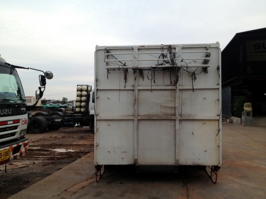 ขายกระบะคอกสูง ยาว 6.6 เมตร สูง 2.2 เมตร กว้าง 2.45 เมตร ช่วงคัชซีกว้าง 85 ซม.สภาพดีราคาไม่แพงยกลงากสิบล้อครับ