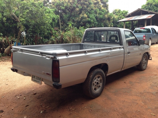 ขายนิสสันบิ๊กเอ็ม ฝาแดง2500 ปี95 /2538หัวเดียว ขายนิสสันบิ๊กเอ็ม ฝาแดง2500 ปี95 /2538หัวเดียว