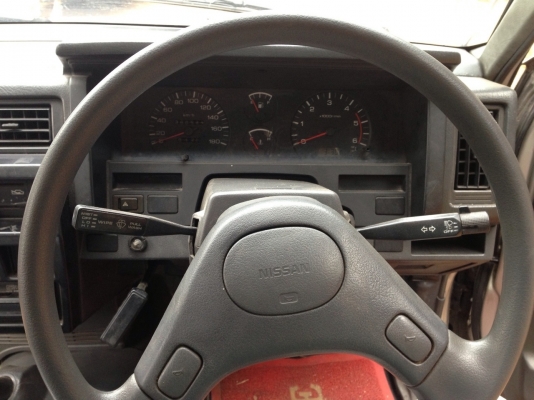 ขายนิสสันบิ๊กเอ็ม ฝาแดง2500 ปี95 /2538หัวเดียว ขายนิสสันบิ๊กเอ็ม ฝาแดง2500 ปี95 /2538หัวเดียว