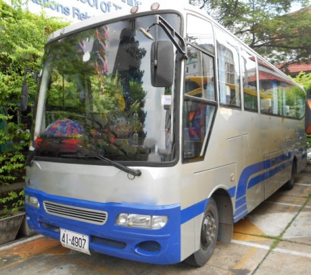 ประมูลรถบัสโรงเรียน ยี่ห้อ ฮีโน่ 26 ที่นั่ง ปี 2547