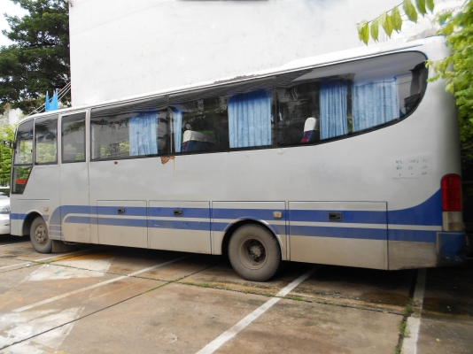 ประมูลรถบัสโรงเรียน ยี่ห้อ ฮีโน่ 26 ที่นั่ง ปี 2547