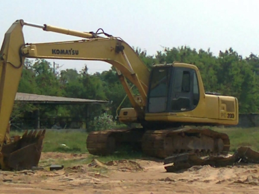 KOMATSU PC 200-6 เอกสารใบอินวอยซ์ครบพร้อม ไฟฟ้าหน้าจอครบ ภายในเก๋งสภาพดี แอร์เย็น เครื่องแน่นแรงดีไม่เยิ้ม สเป็กอินโด ทำงานไม่โหลด เอวแน่นดี ช่วงล่างสภาพดีประมาณ 70\% พร้อมใช้งานได้เลย ราคาต่อรองได้ครับ KOMATSU PC 200-6 เอกสารใบอินวอยซ์ครบพร้อม ไฟฟ้าหน้าจอครบ ภายในเก๋งสภาพดี แอร์เย็น เครื่องแน่นแรงดีไม่เยิ้ม สเป็กอินโด ทำงานไม่โหลด เอวแน่นดี ช่วงล่างสภาพดีประมาณ 70\% พร้อมใช้งานได้เลย ราคาต่อรองได้ครับ