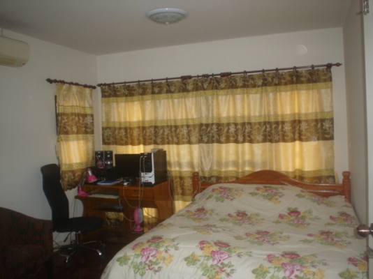 ขายบ้านราคาถูก จะไปอยู่เมืองนอก  สามล้านแปด  ต่อรองได้