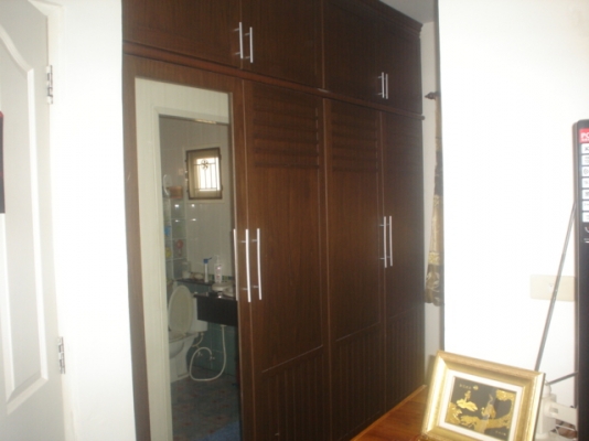 ขายบ้านราคาถูก จะไปอยู่เมืองนอก  สามล้านแปด  ต่อรองได้