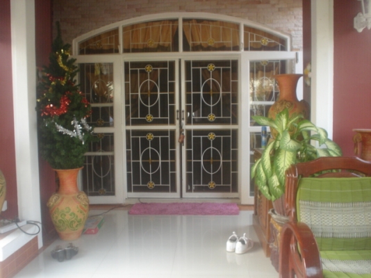 ขายบ้านราคาถูก จะไปอยู่เมืองนอก  สามล้านแปด  ต่อรองได้