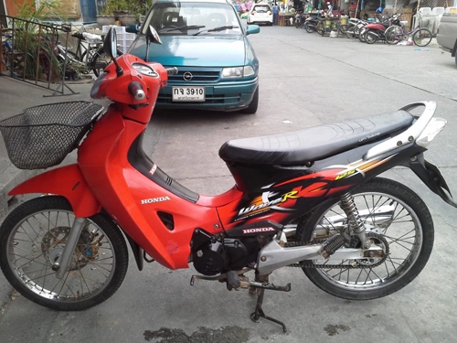 wave 125 s ปี 47 สีแดง ดำ กุญแจใหญ่ เครื่องเดิม แน่นๆ เอกสารครบ wave 125 s ปี 47 สีแดง ดำ กุญแจใหญ่ เครื่องเดิม แน่นๆ เอกสารครบ