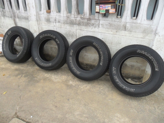 ยาง ROADSTONE 245/70R16 ปี10