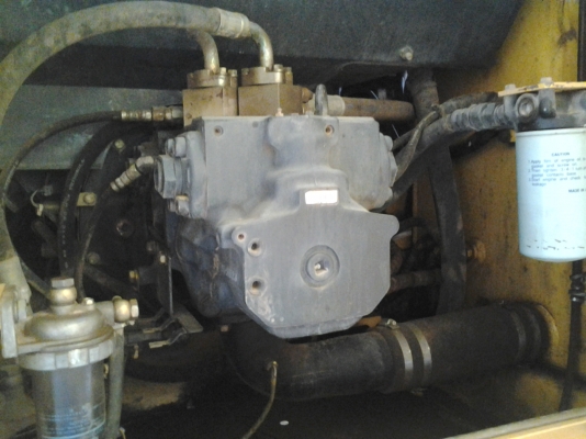 ขายแมคโคKOMATSU PC200-7  พร้อมเทรนเลอร์ UD  CW41