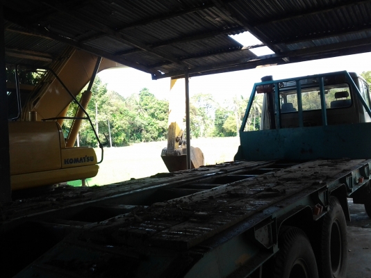 ขายแมคโคKOMATSU PC200-7  พร้อมเทรนเลอร์ UD  CW41