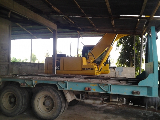 ขายแมคโคKOMATSU PC200-7  พร้อมเทรนเลอร์ UD  CW41