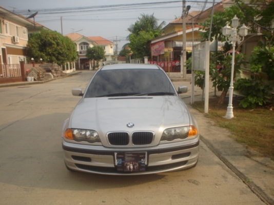 BMW318 i  E46 ออโต้ ขายดาวน์   ผ่อนไม่เคยค้างค่างวด