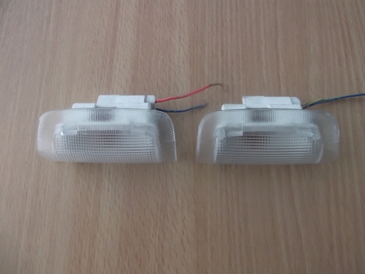 ไฟแผงประตูของToyotaสามารถแปลงใส่รถได้หลายรุ่นครับ