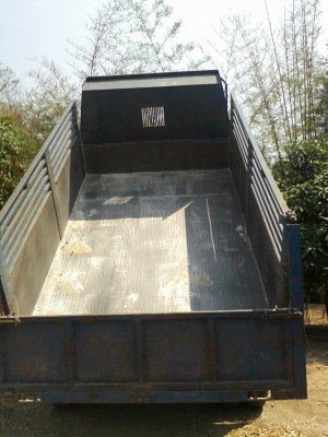 ุ6 ล้อ อีซูซุ ดั้ม  หลัง F มือเดียว