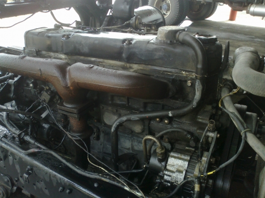 รถหกล้อ มิตซู MITSUBISHI รุ่น FK415F (ฝาแฝด)