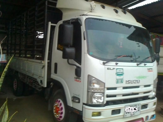 ISUZU NPR 150 HP EURO2 ปี 53 สภาพสวยจัดทั้งคัน กระบะคอกเหล็กยาว 4.30 เมตร ภายในเก๋งสวยอุปกรณ์อำนวยความสะดวกครบพร้อม แอร์เย็น พ.เพาเวอร์ ก.ไฟฟ้า ช่วงล่างแน่นคัชซีสวย ยางสภาพดีเหมือนใหม่ประมาณ 80\% เอกสารทะเบียนภาษีครบพร้อมไม่มีขาดพร้อมโอน ราคาต่อรองได้ครับ