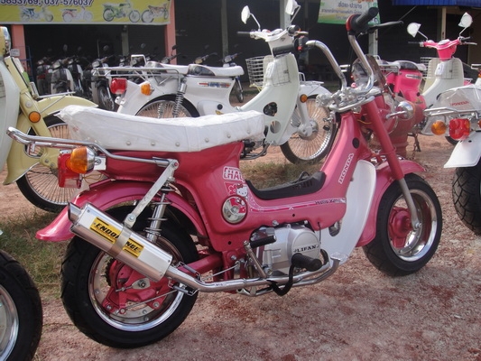 ขาย ชาลี ประกอบใหม่ เครื่องไลฟาน 110 สตาร์ทมือ