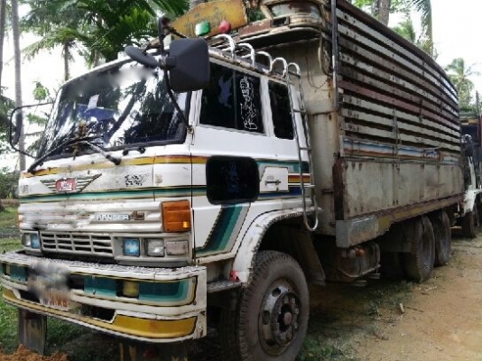 รถฮีโน่ 10 ล้อ รั่ว 168 แรงม้า ( มีขาย 2 คัน ) สนใจติดต่อ 081 - 6079515 รถฮีโน่ 10 ล้อ รั่ว 168 แรงม้า ( มีขาย 2 คัน ) สนใจติดต่อ 081 - 6079515