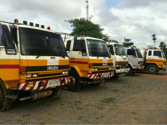 ISUZU ROCKY 195 รถบรรทุกน้ำมัน บรรจุ 15,000-16,000 ลิตร