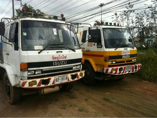 ISUZU ROCKY 195 รถบรรทุกน้ำมัน บรรจุ 15,000-16,000 ลิตร