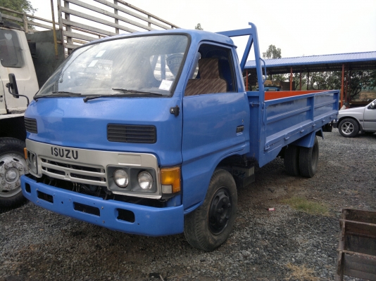 ขายรถ ISUZU KS