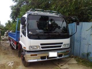 Isuzu Deca ปี 56