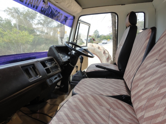 ขาย ISUZU ร็อคกี้ รถห้าง เครื่อง 6BD1 165. แรง ยาว 5.30 ม. เหมาะ ไปต่อด้ำ