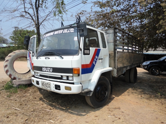 ขาย ISUZU ร็อคกี้ รถห้าง เครื่อง 6BD1 165. แรง ยาว 5.30 ม. เหมาะ ไปต่อด้ำ