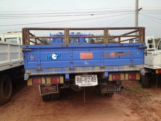ขาย ISUZU NPR หัวกล่อง NGV เครื่อง 4BD  115 แรงประหยัดไม่จุกจิกขับดีทะเบียนพร้อมกระบะคาร์โก้ยาว 4.80 เมตร