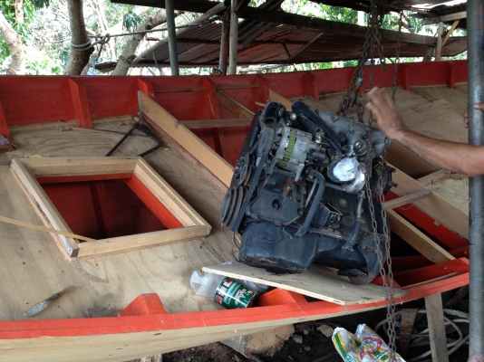 ต้องการขายเรือประมงเพิ่งประกอบใหม่