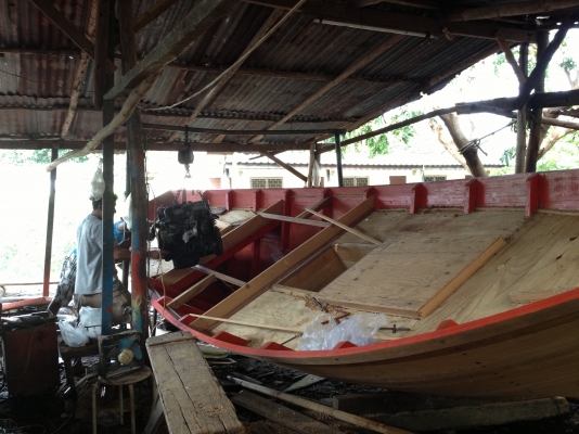ต้องการขายเรือประมงเพิ่งประกอบใหม่