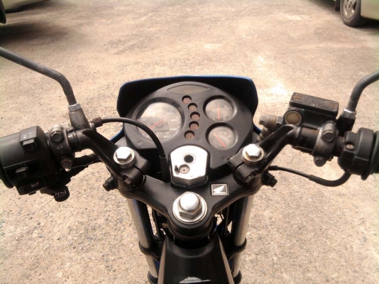 ขออนุญาติขาย Honda Sonic New 125 CC. ปี 49 กุญแจ 2 ชั้น ขออนุญาติขาย Honda Sonic New 125 CC. ปี 49 กุญแจ 2 ชั้น