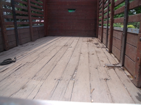 ขาย Isuzu NKR 6ล้อ รถห้าง ยาว4.50ม. ปี92.