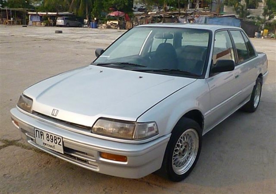 Honda civic  ปี 89  ออโต้ พาวเวอร์ กระจกไฟฟ้า ขายถูก